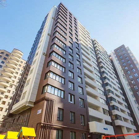 Double Skyhouse Exclusive Apartments Chişinău Extérieur photo