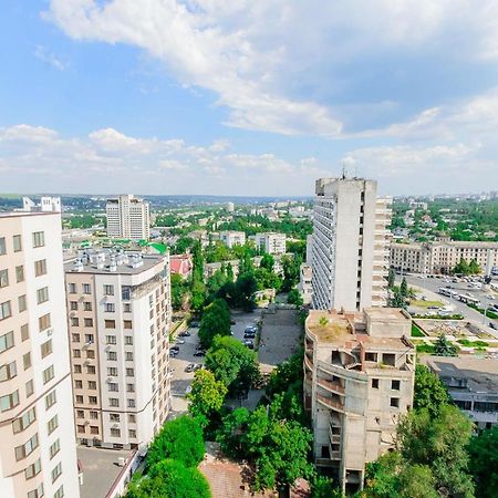 Double Skyhouse Exclusive Apartments Chişinău Extérieur photo