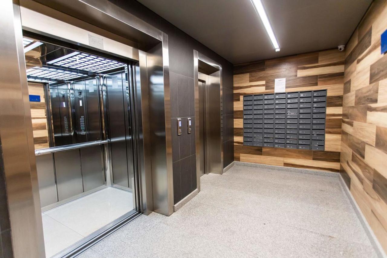 Double Skyhouse Exclusive Apartments Chişinău Extérieur photo