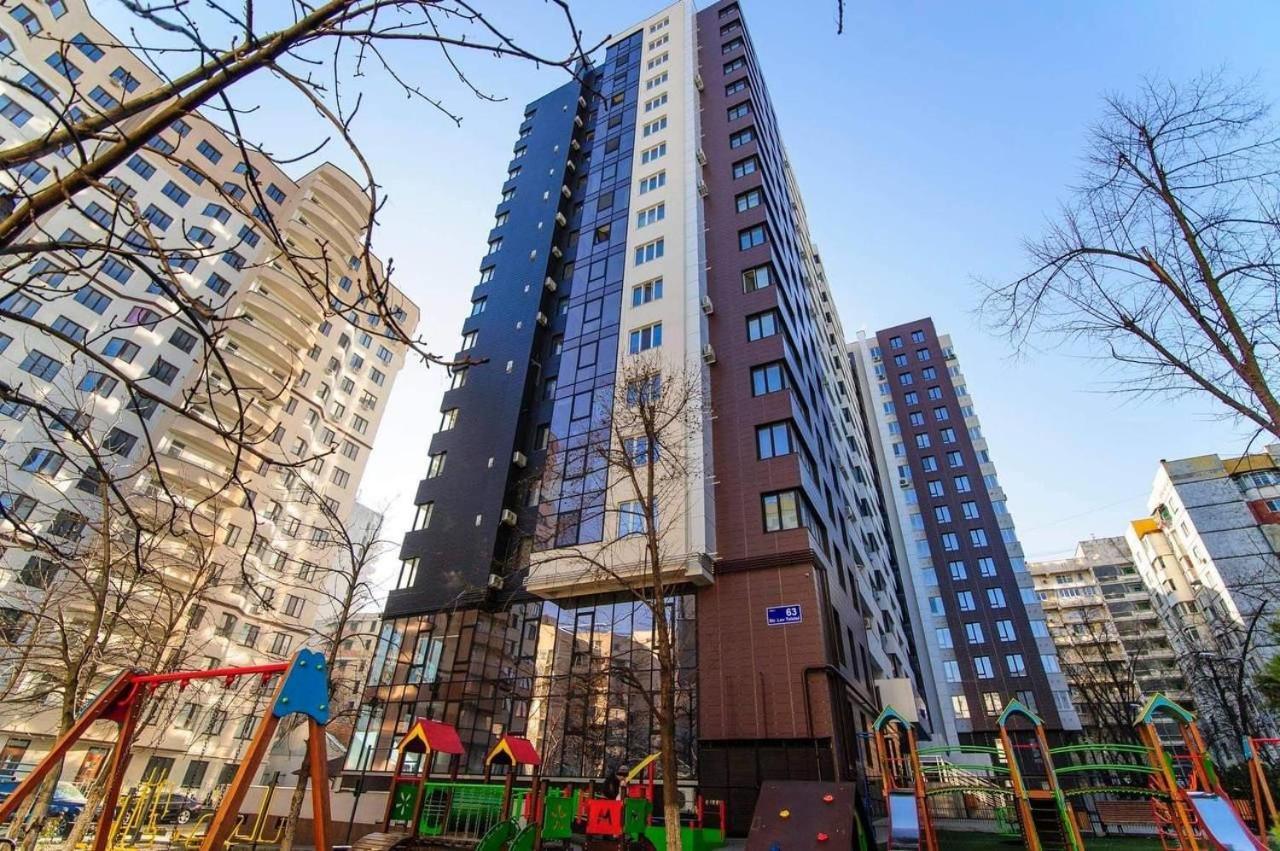 Double Skyhouse Exclusive Apartments Chişinău Extérieur photo