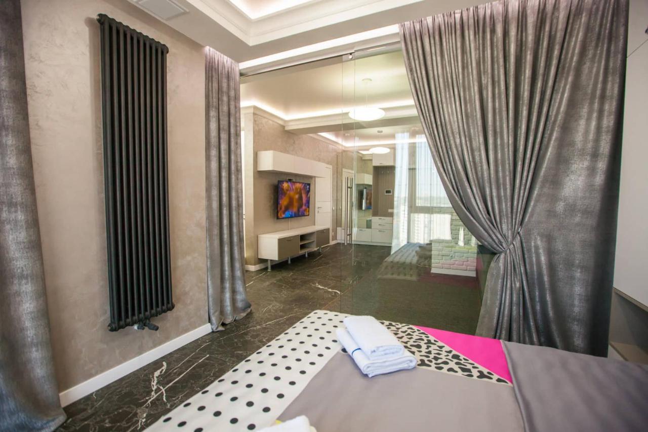 Double Skyhouse Exclusive Apartments Chişinău Extérieur photo