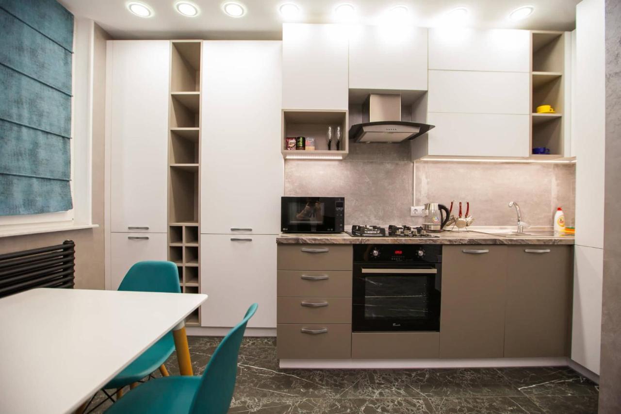Double Skyhouse Exclusive Apartments Chişinău Extérieur photo