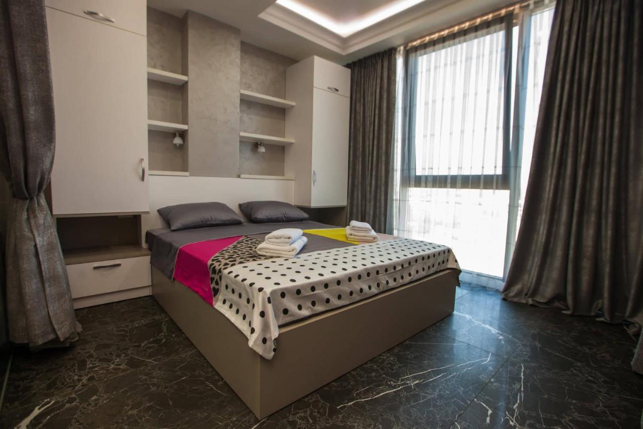 Double Skyhouse Exclusive Apartments Chişinău Extérieur photo