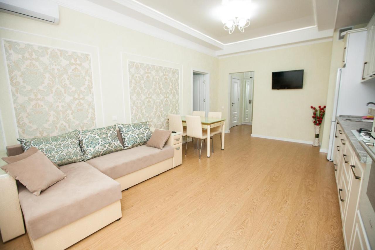 Double Skyhouse Exclusive Apartments Chişinău Extérieur photo