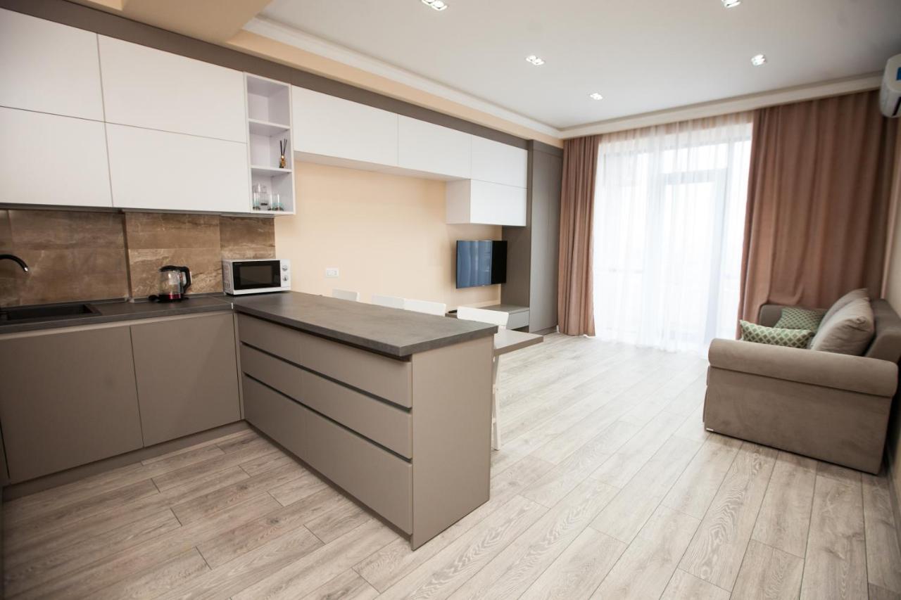 Double Skyhouse Exclusive Apartments Chişinău Extérieur photo